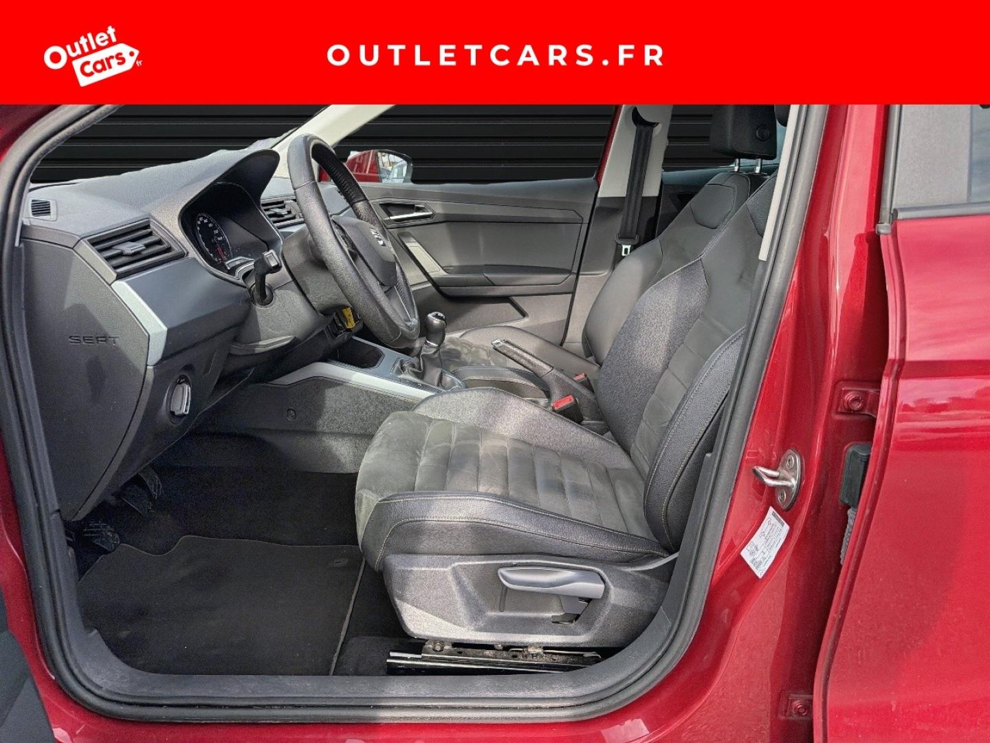 Voitures occasions SEAT ARONA Urban Cagnes-sur-Mer