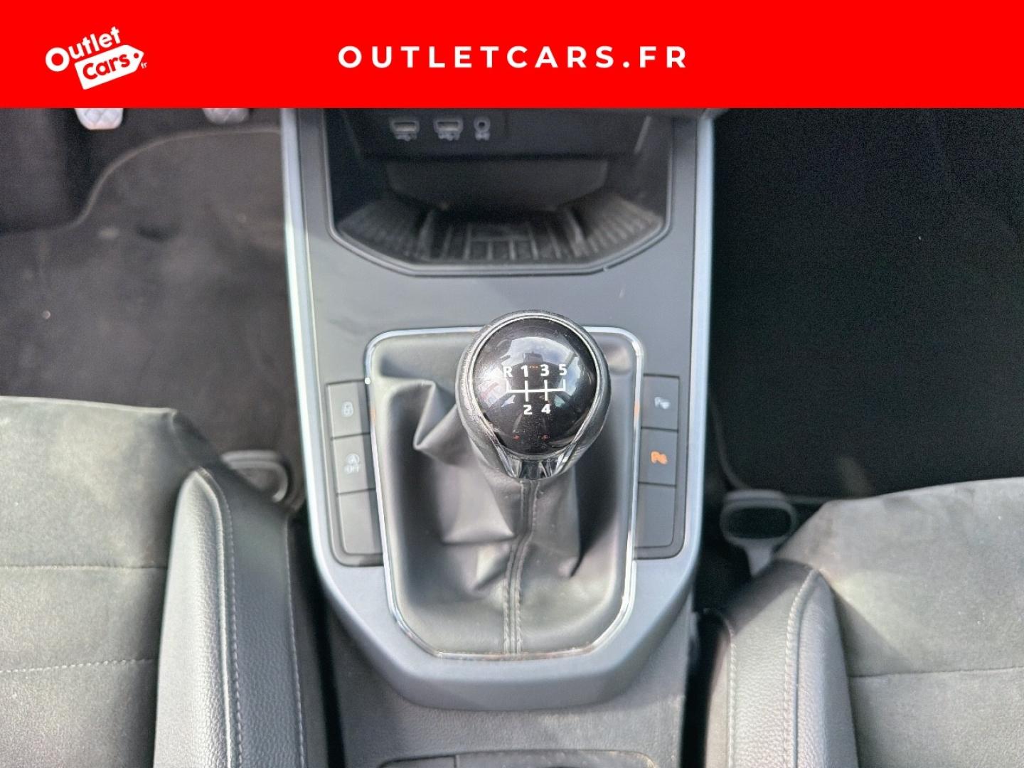 Voitures occasions SEAT ARONA Urban Cagnes-sur-Mer