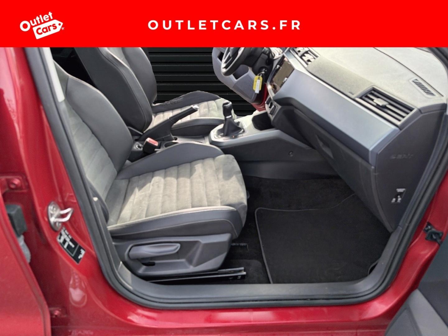 Voitures occasions SEAT ARONA Urban Cagnes-sur-Mer