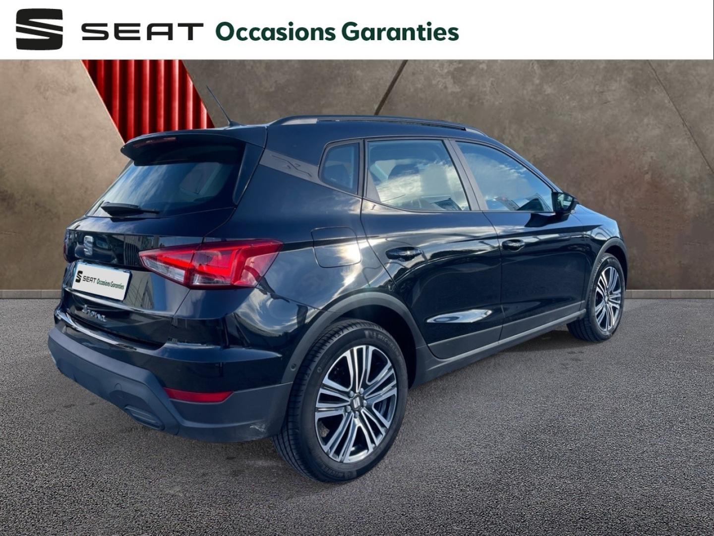 Voitures occasions SEAT ARONA Urban Cagnes-sur-Mer
