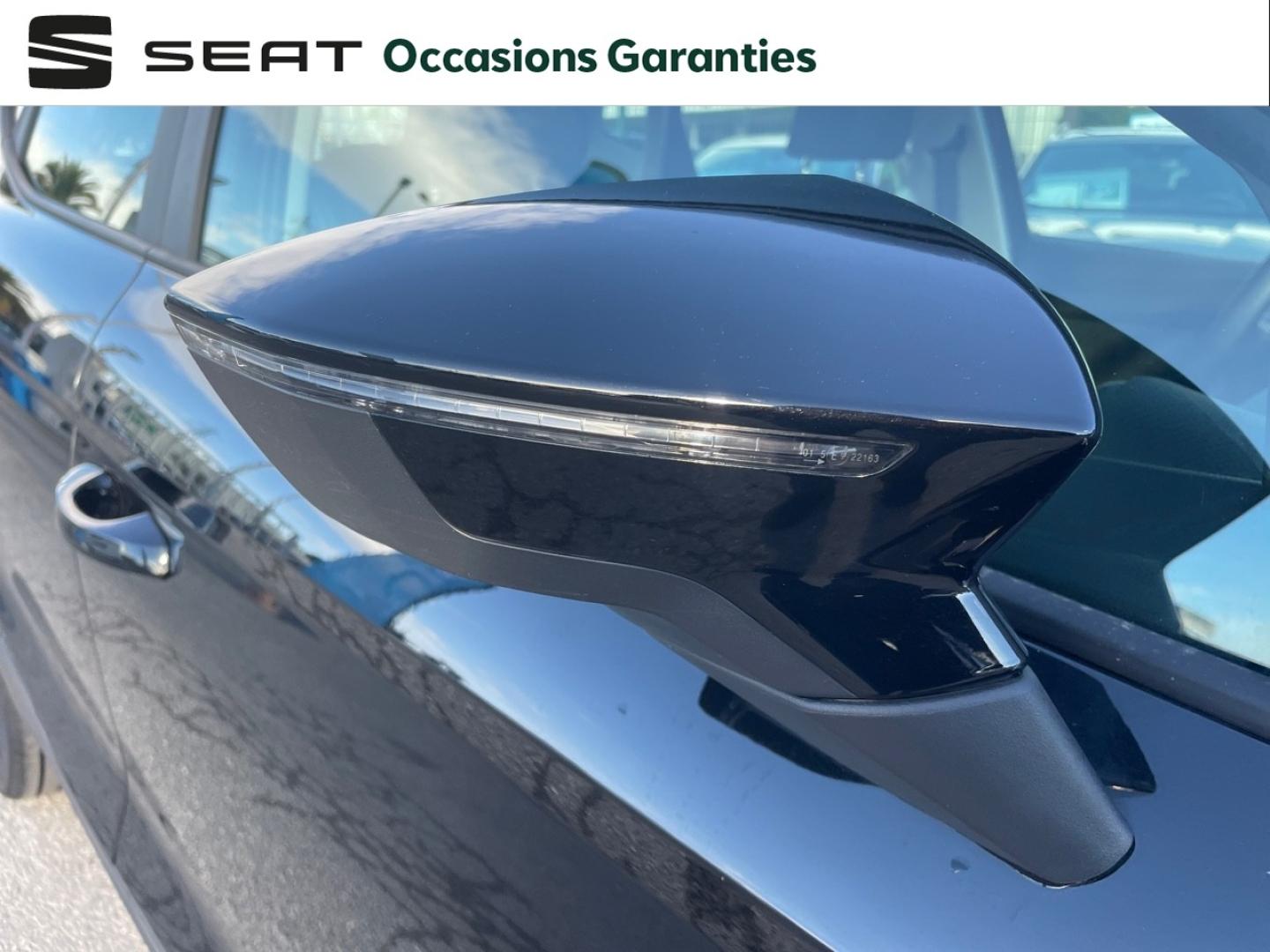 Voitures occasions SEAT ARONA Urban Cagnes-sur-Mer