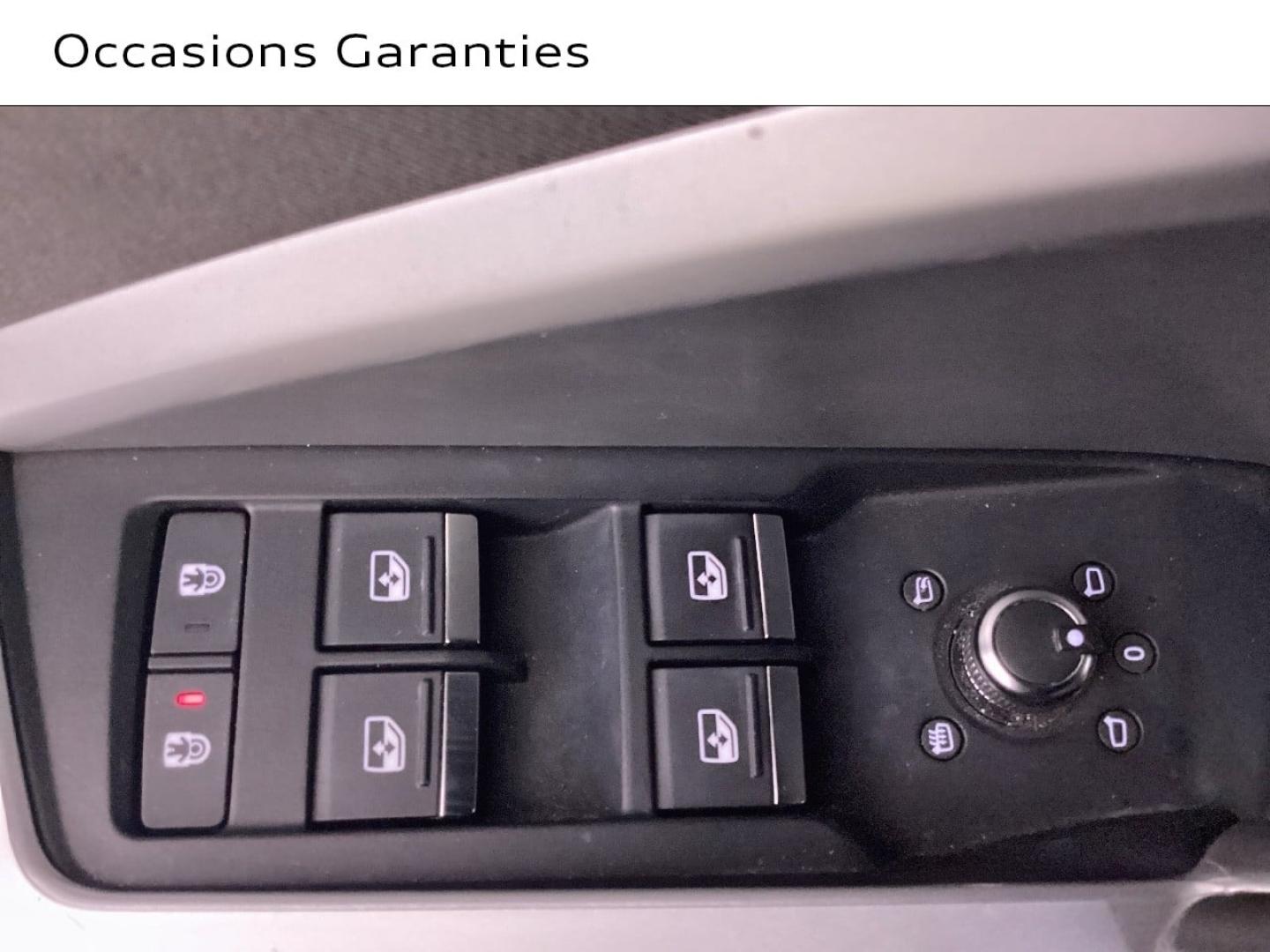 Voitures occasions Audi Q3 Business line Nice