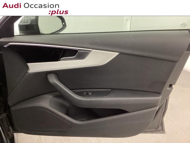 Voitures occasions Audi A4 S line Nice