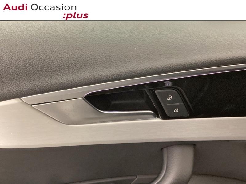 Voitures occasions Audi A4 S line Nice