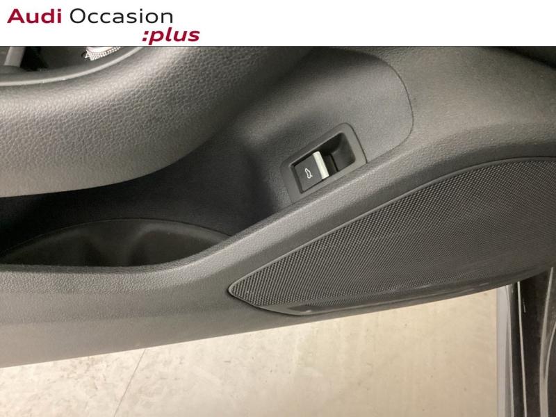 Voitures occasions Audi A4 S line Nice