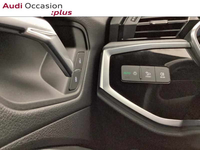 Voitures occasions Audi Q3 S line Nice