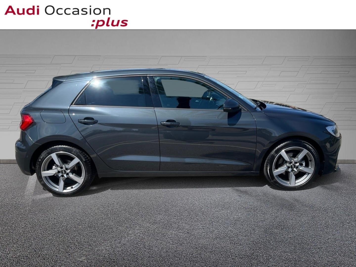 Voitures occasions Audi A1 Sportback Design luxe Nice