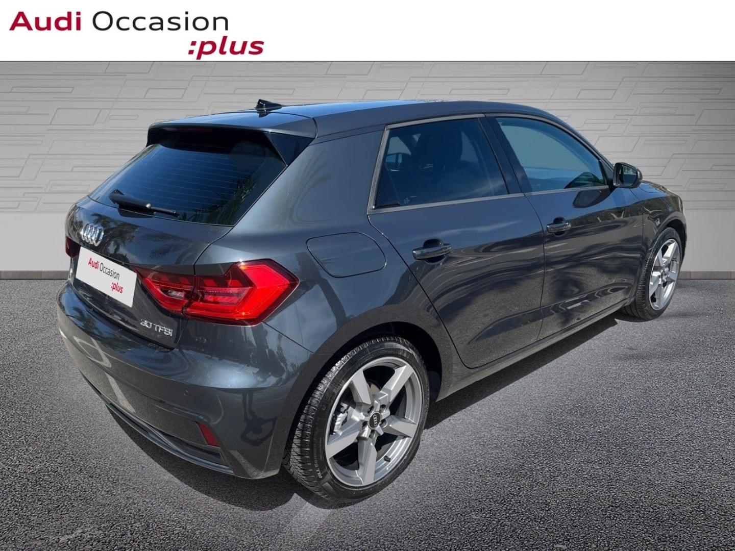 Voitures occasions Audi A1 Sportback Design luxe Nice