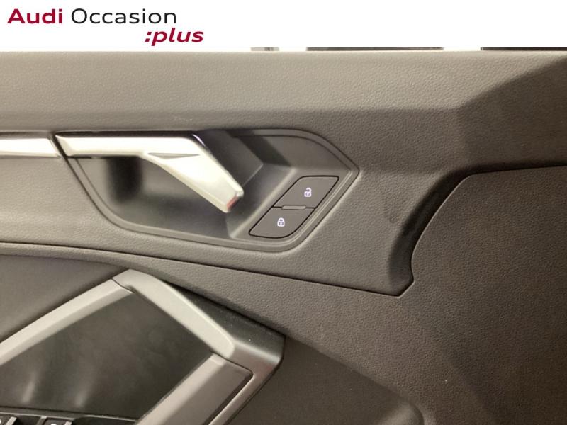 Voitures occasions Audi Q3 S line Nice
