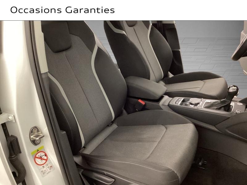 Voitures occasions Audi Q2 Advanced Nice