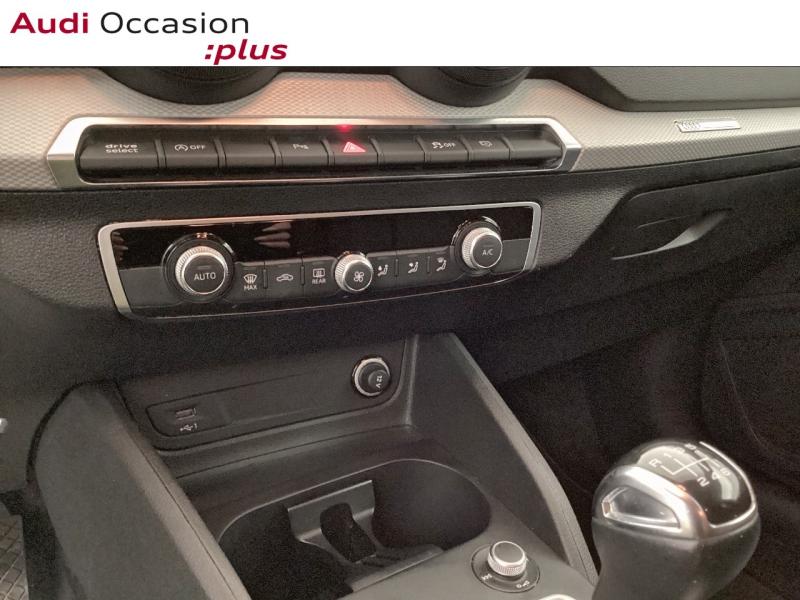 Voitures occasions Audi Q2 Business line Nice