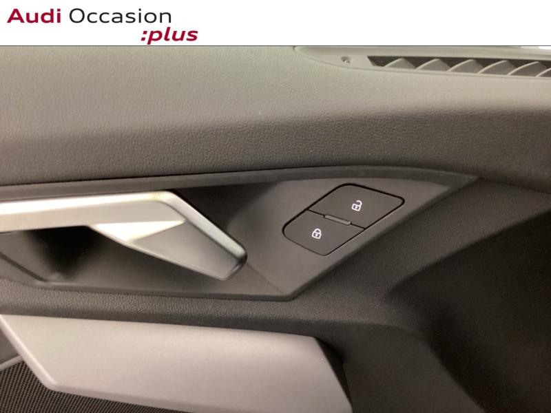 Voitures occasions Audi A3 Sportback S line Nice