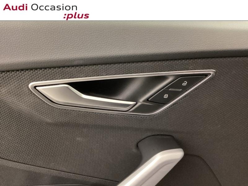 Voitures occasions Audi Q2 S line Nice