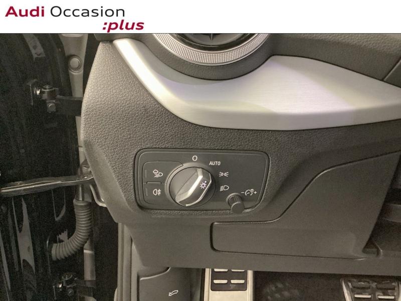 Voitures occasions Audi Q2 S line Nice