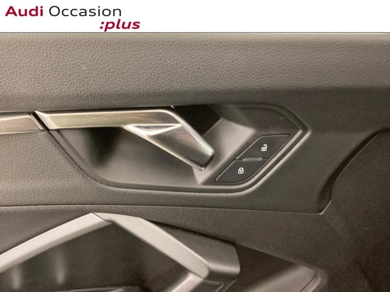 Voitures occasions Audi Q3 S line Nice