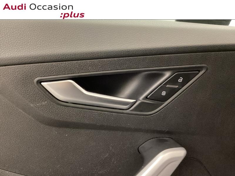Voitures occasions Audi Q2 S line Nice
