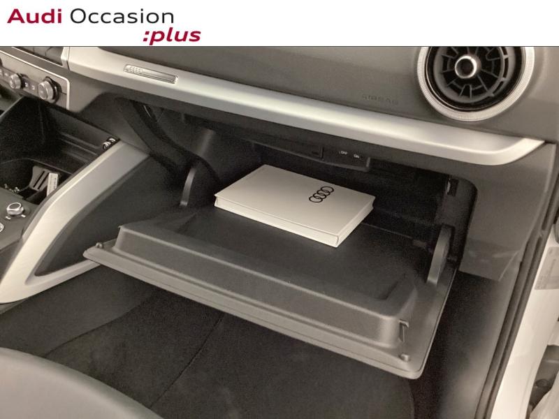 Voitures occasions Audi Q2 S line Nice