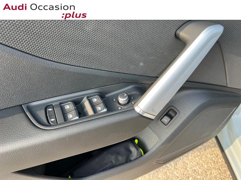 Voitures occasions Audi Q2 S line Nice