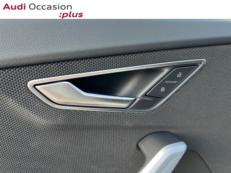 Voitures occasions Audi Q2 S line Nice