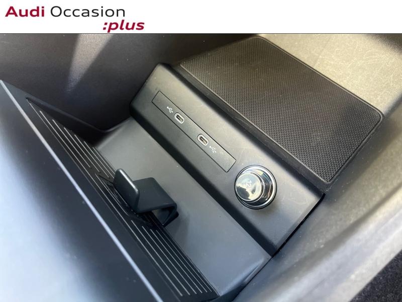 Voitures occasions Audi Q4 e-tron Design Luxe Nice