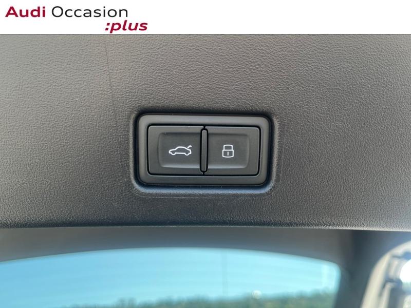 Voitures occasions Audi Q4 e-tron Design Luxe Nice