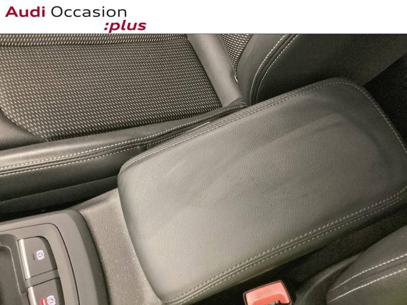 Voitures occasions Audi Q2 S line Nice