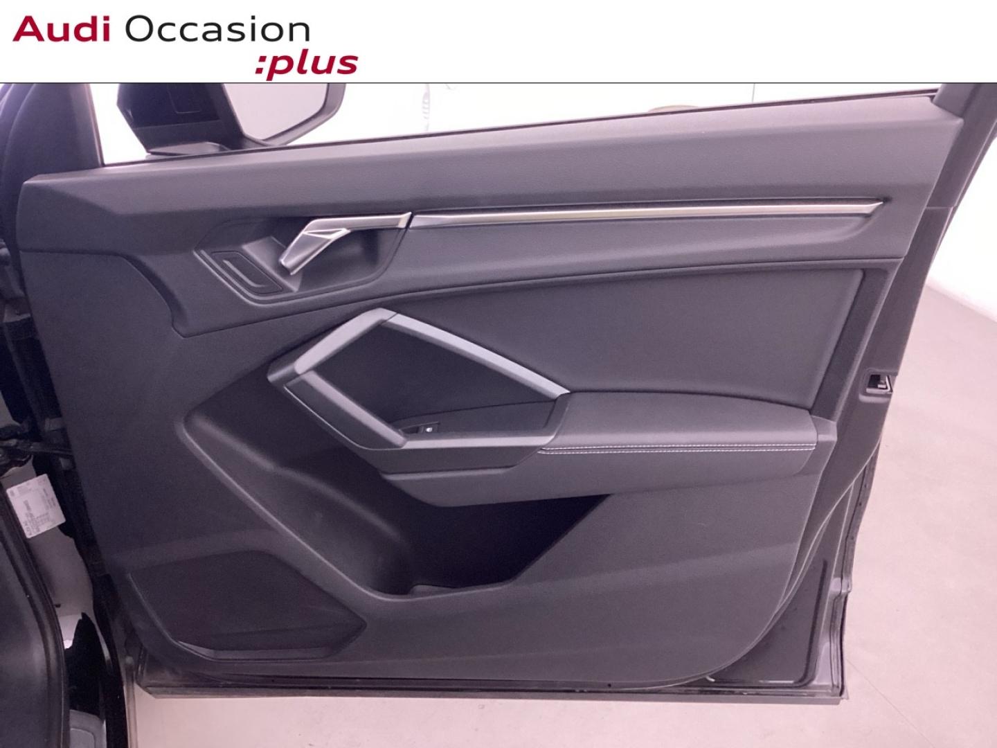 Voitures occasions Audi Q3 S line Nice