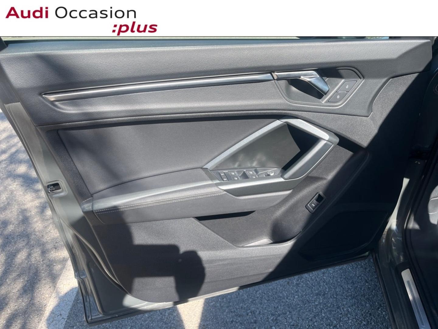 Voitures occasions Audi Q3 S line Nice