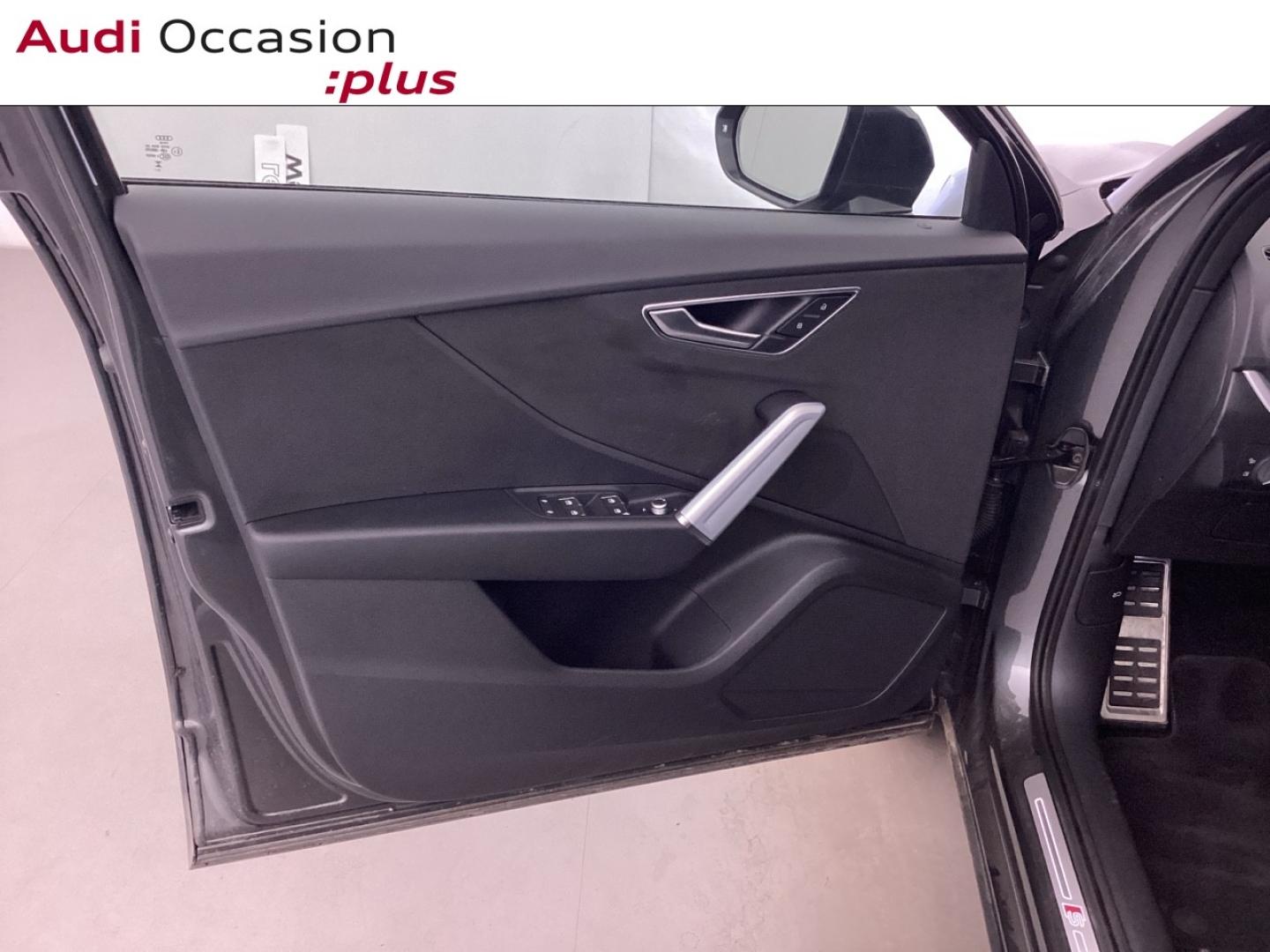 Voitures occasions Audi Q2 S line Nice