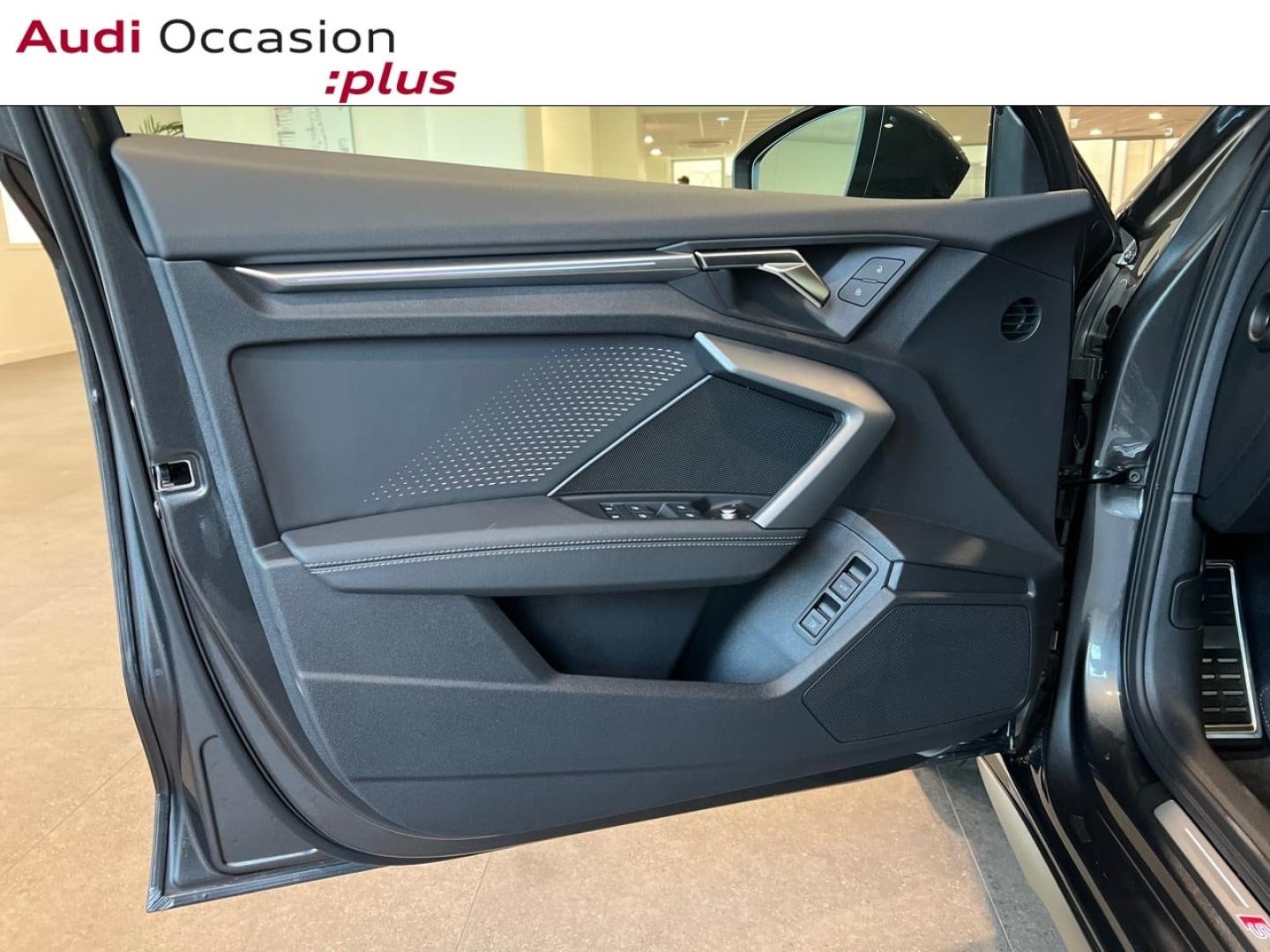 Voitures occasions Audi A3 Sportback S line Nice
