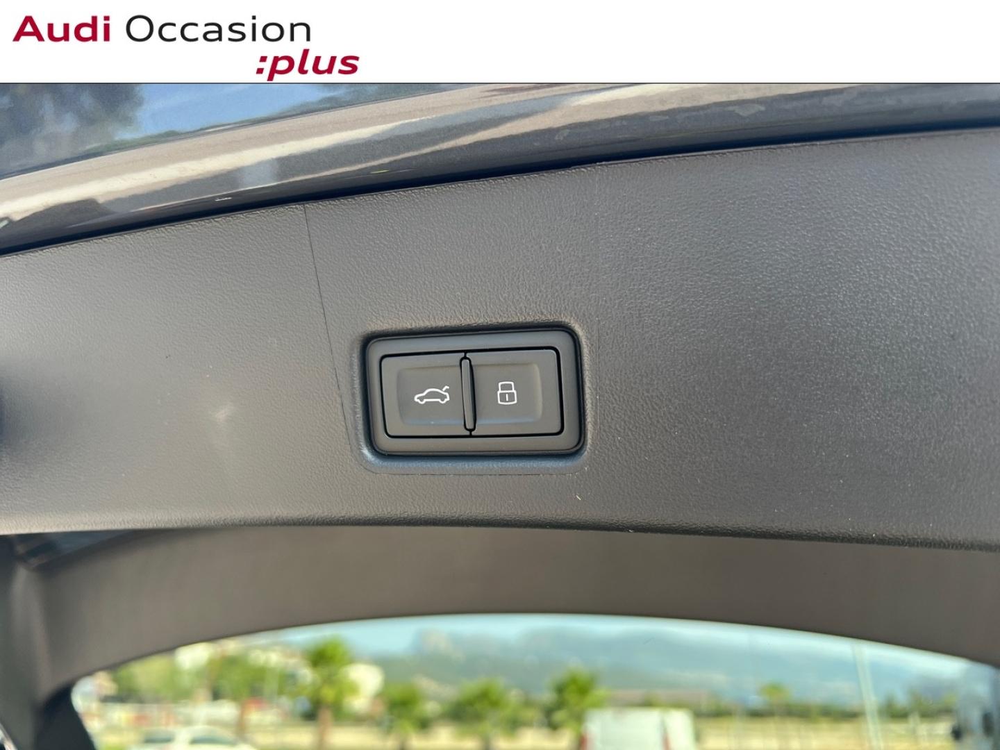 Voitures occasions Audi Q4 Sportback e-tron Base Nice