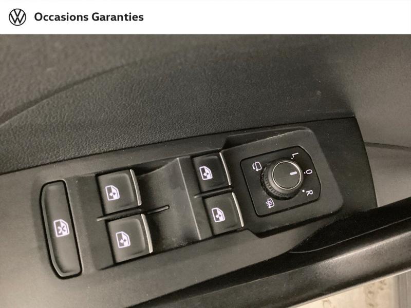 Voitures occasions VOLKSWAGEN T-CROSS Active Nice