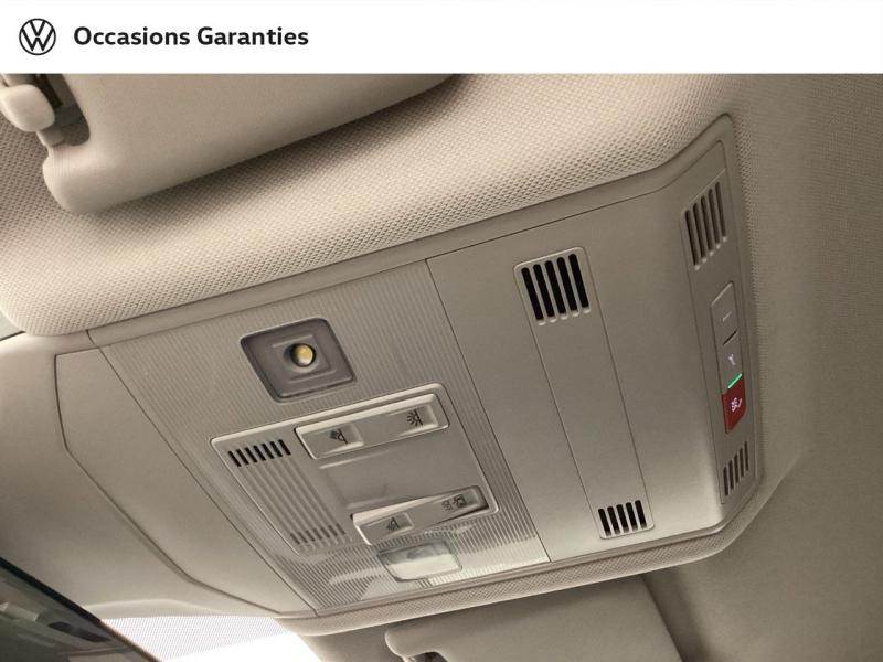 Voitures occasions VOLKSWAGEN T-CROSS Active Nice