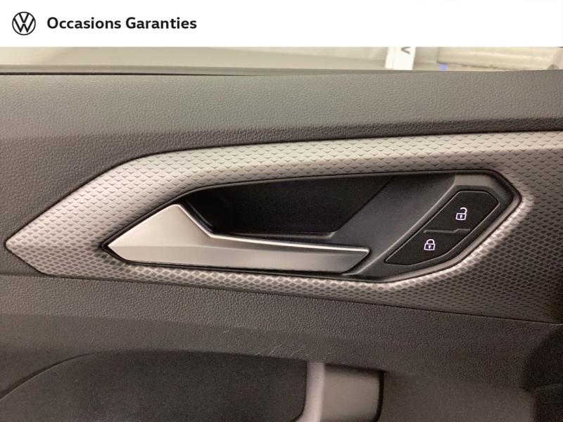 Voitures occasions VOLKSWAGEN T-CROSS Active Nice