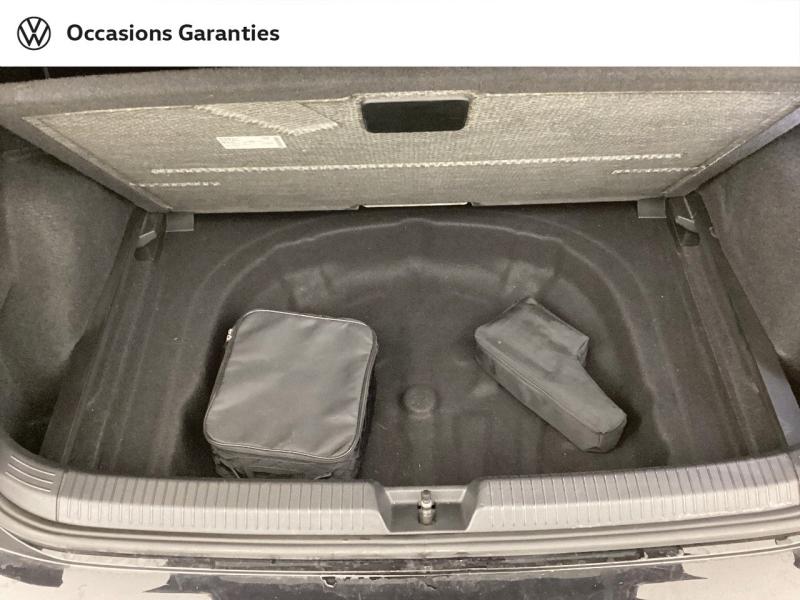 Voitures occasions VOLKSWAGEN GOLF Active Nice