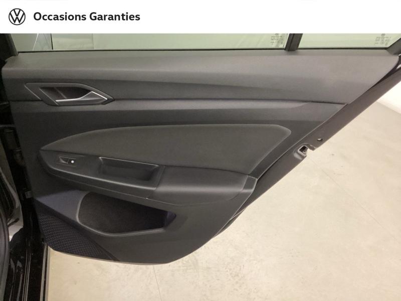 Voitures occasions VOLKSWAGEN GOLF Active Nice