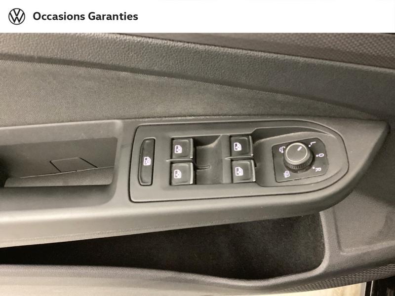 Voitures occasions VOLKSWAGEN GOLF Active Nice