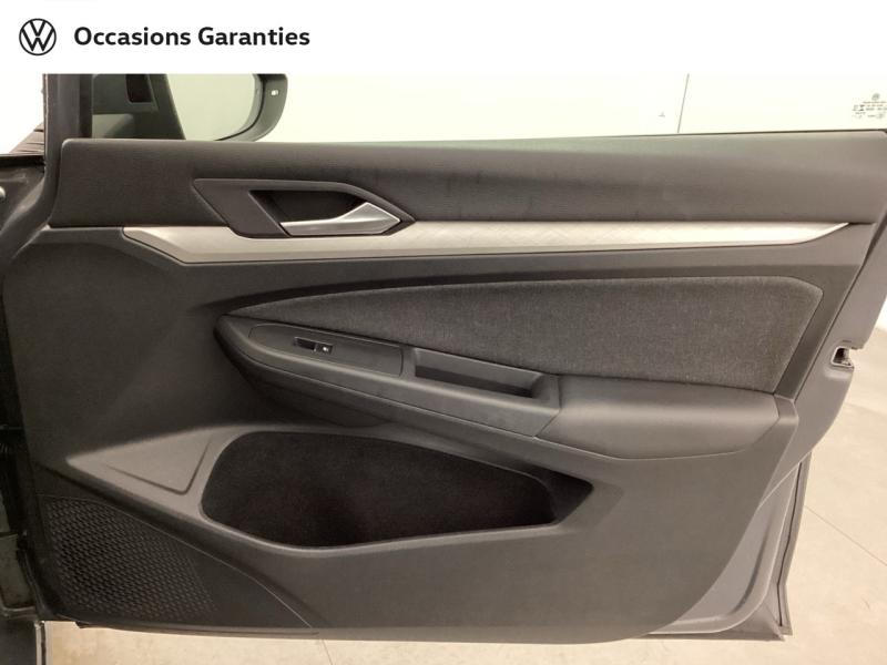 Voitures occasions VOLKSWAGEN GOLF Life Business Nice