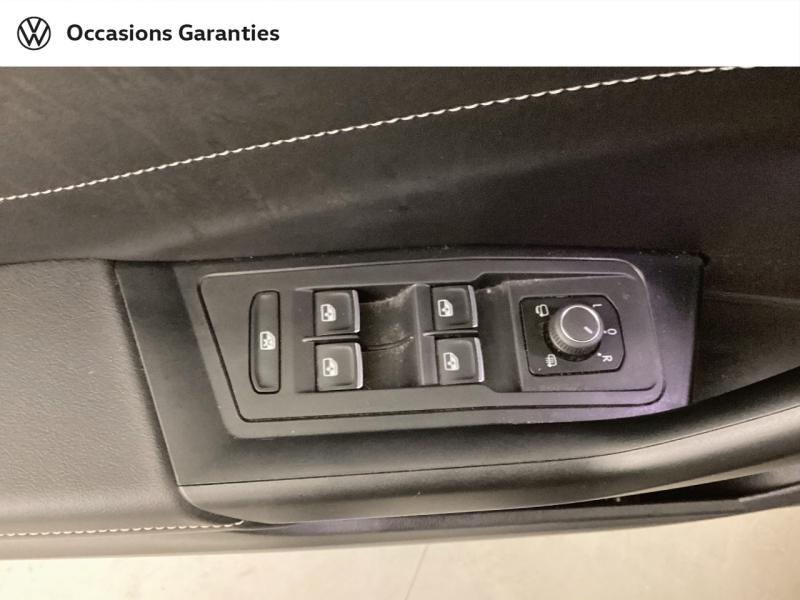 Voitures occasions VOLKSWAGEN T-ROC R-Line Nice