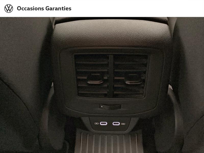 Voitures occasions VOLKSWAGEN T-ROC Life Nice