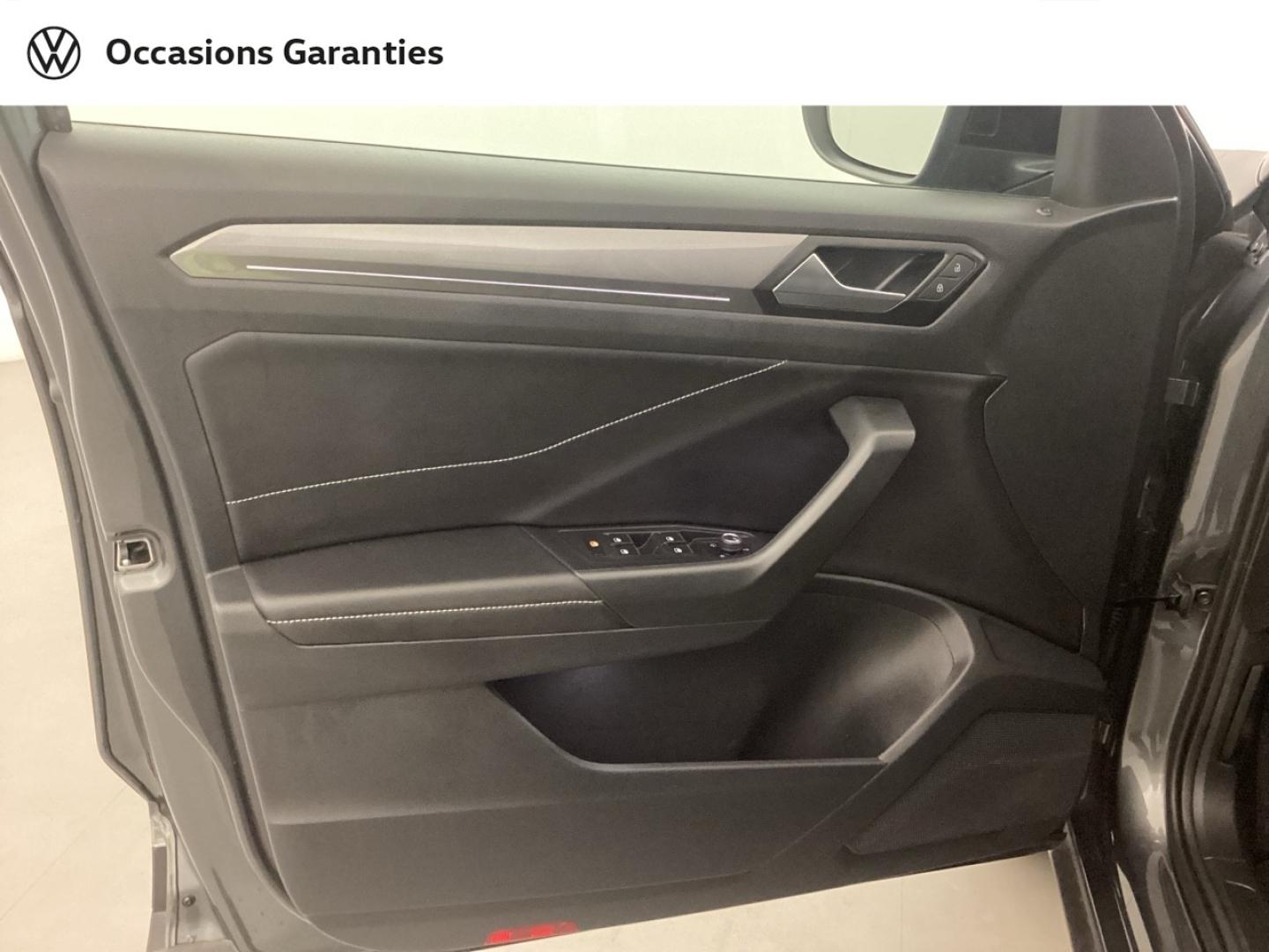 Voitures occasions VOLKSWAGEN T-ROC Style Nice