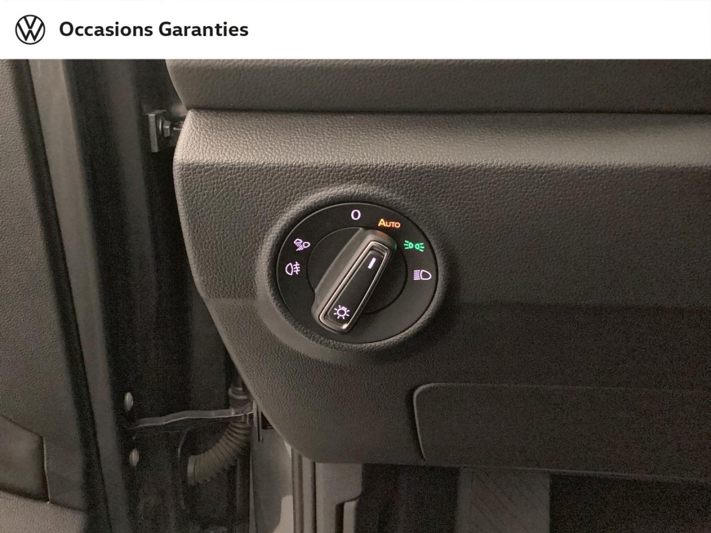 Voitures occasions VOLKSWAGEN T-ROC Style Nice