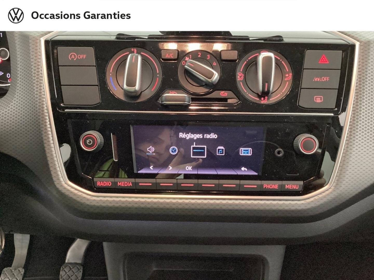 Voitures occasions VOLKSWAGEN up! Active Mougins
