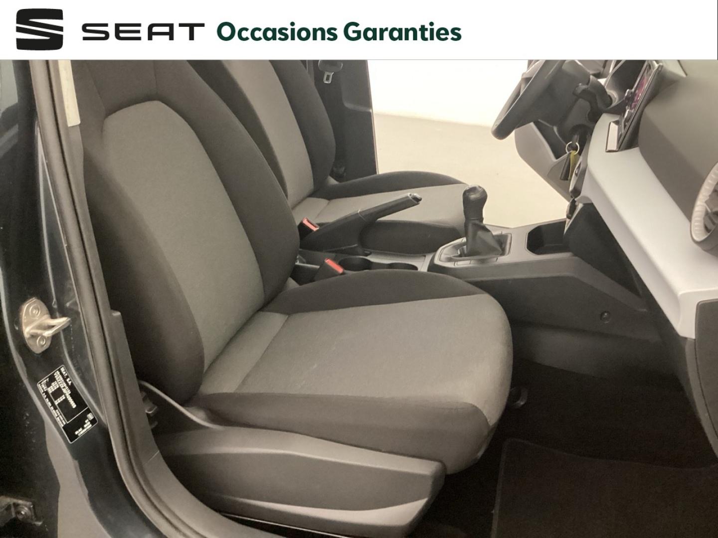 Voitures occasions SEAT ARONA Reference Mougins