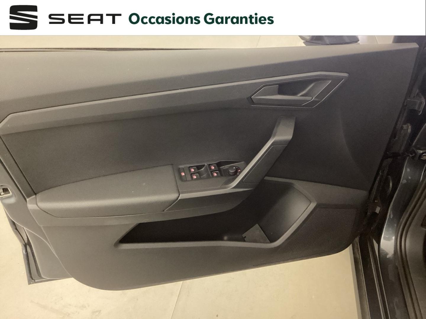 Voitures occasions SEAT ARONA Reference Nice