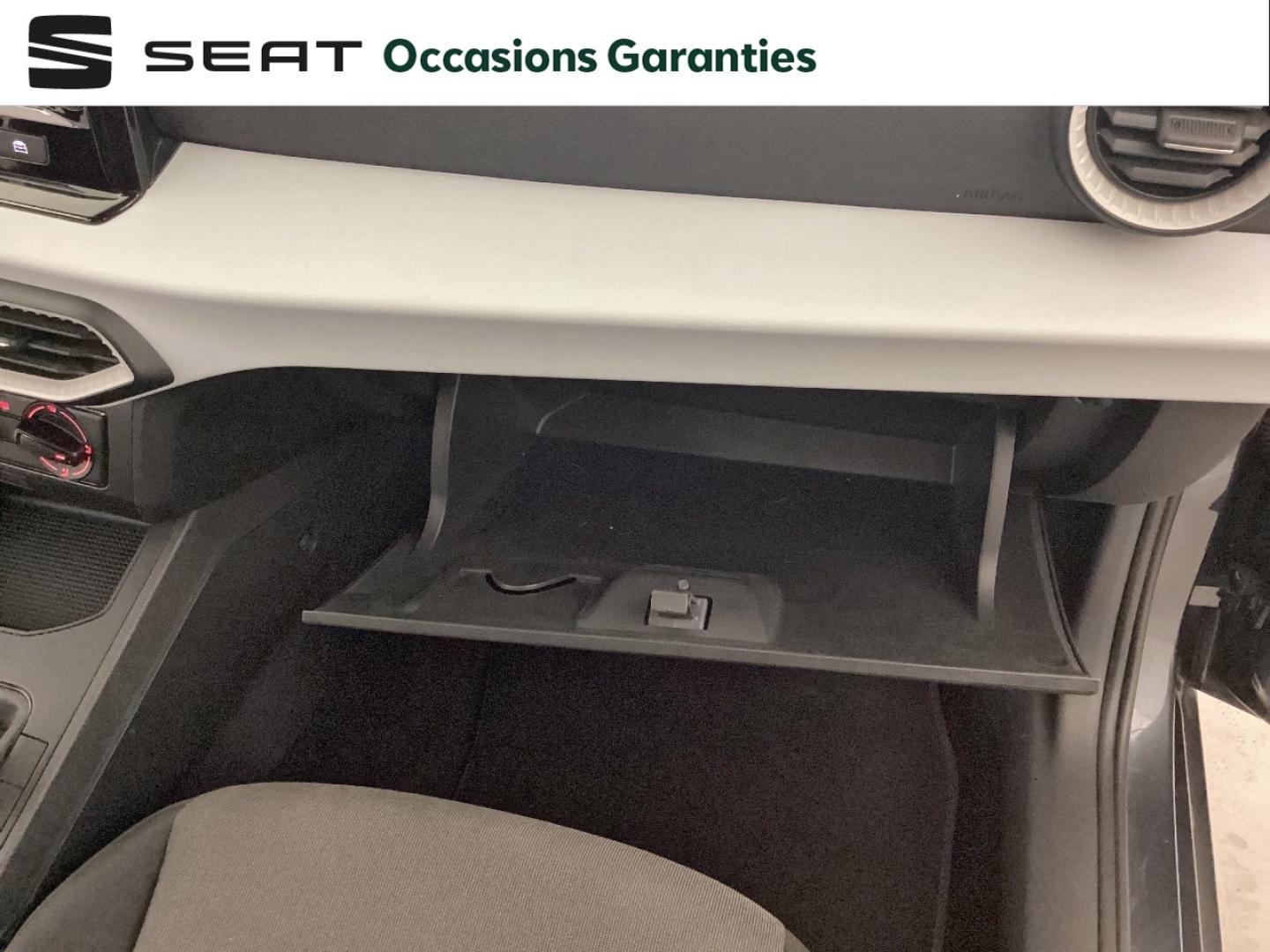 Voitures occasions SEAT ARONA Reference Nice
