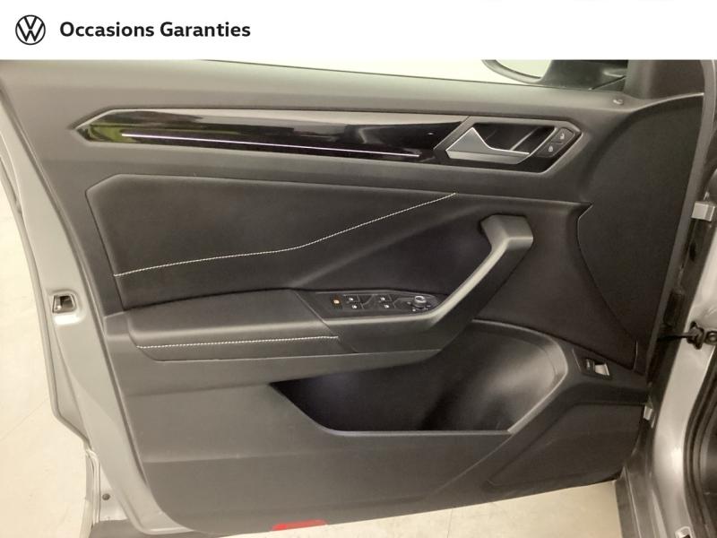 Voitures occasions VOLKSWAGEN T-ROC R-Line Mougins