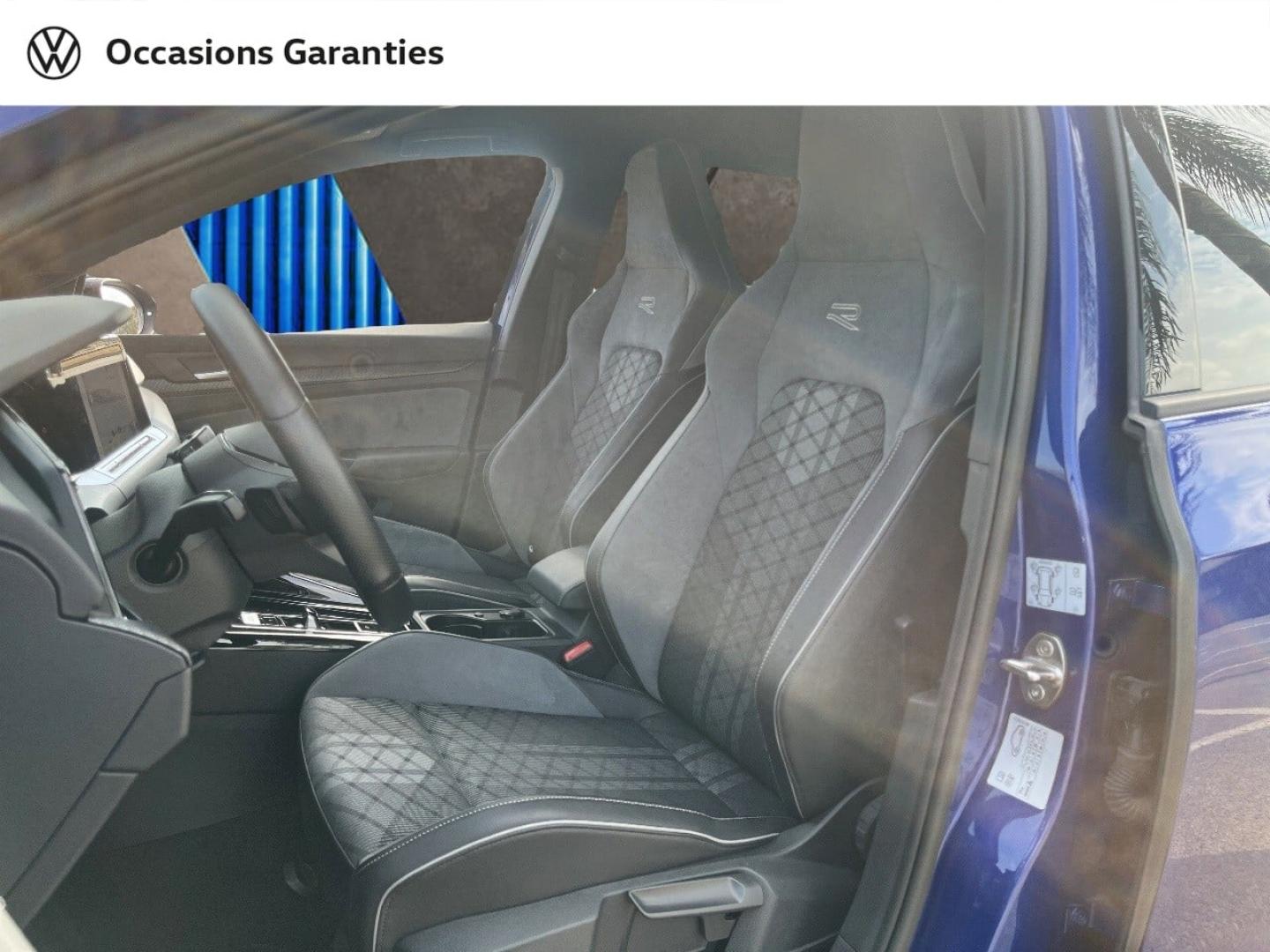Voitures occasions VOLKSWAGEN GOLF R-Line Nice
