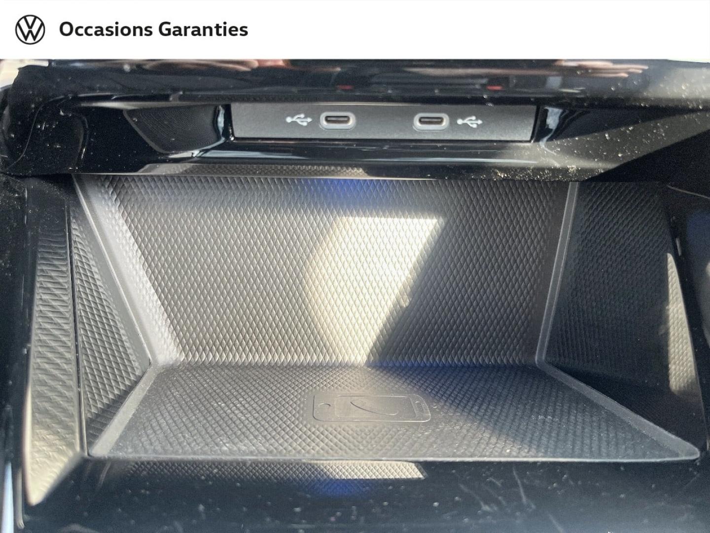 Voitures occasions VOLKSWAGEN GOLF R-Line Nice