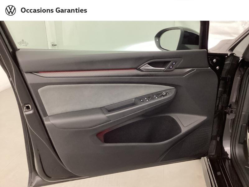 Voitures occasions VOLKSWAGEN GOLF R-Line Nice